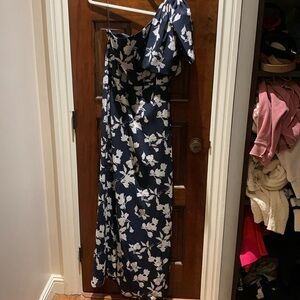 Maxi floral dress